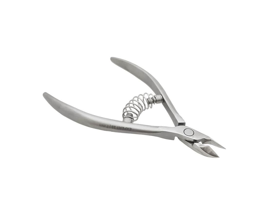 Cuticle nippers - how to choose?