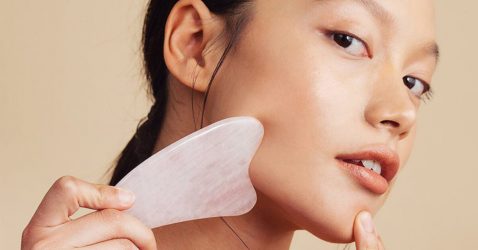 Rascador facial: ¿qué material es mejor?